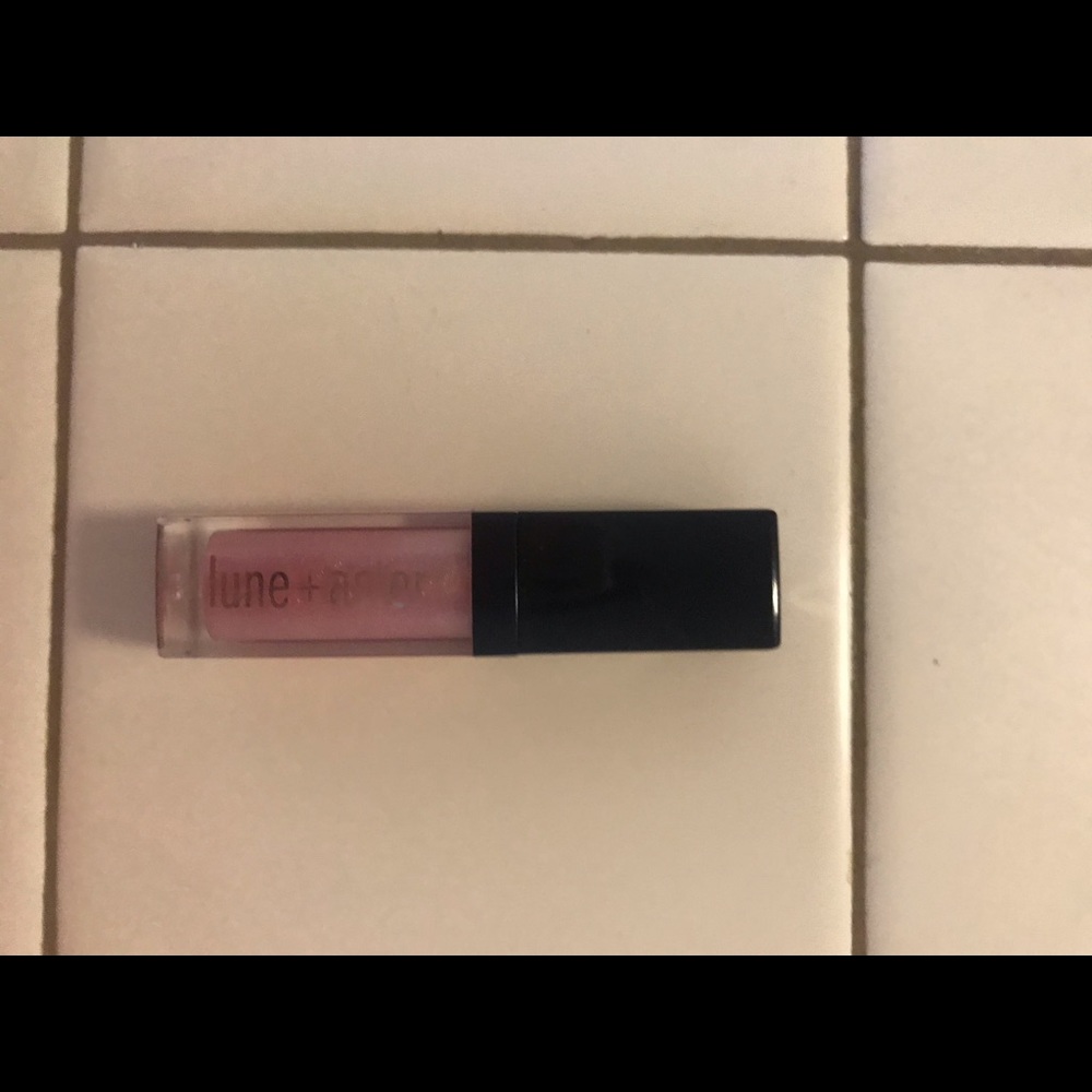 Lune & Aster Lip Gloss